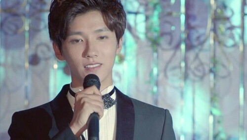 订婚篇：初夏明媛二选一？韩七录婚礼大反转