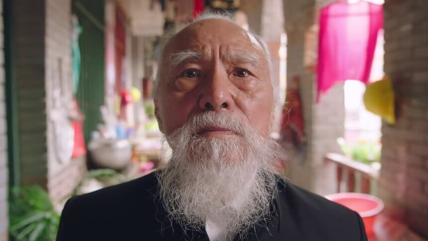 《相爱穿梭千年2》第19集看点：王爷爷摆脱王霖神秘失踪？