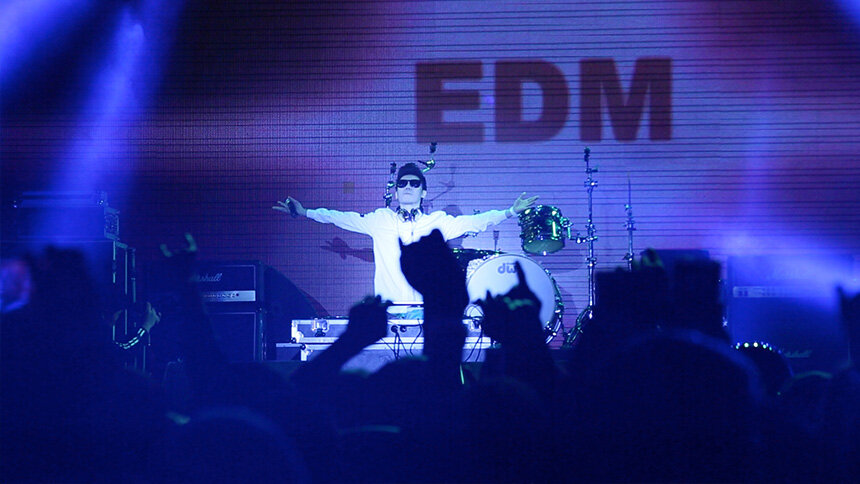 王绎龙《Elong Dance Music（intro）》