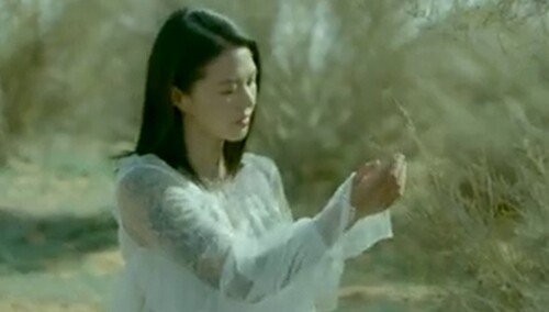 谭维维《万物有灵》MV预告