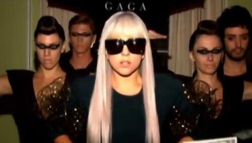 Lady Gaga《Beautiful,Dirty,Rich》