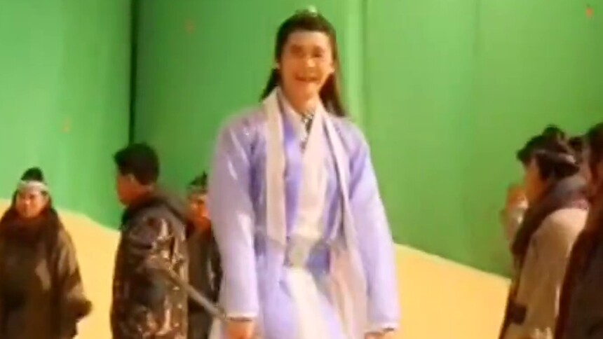 帅不过三秒的张小凡 你的法宝怎么不听话啦？