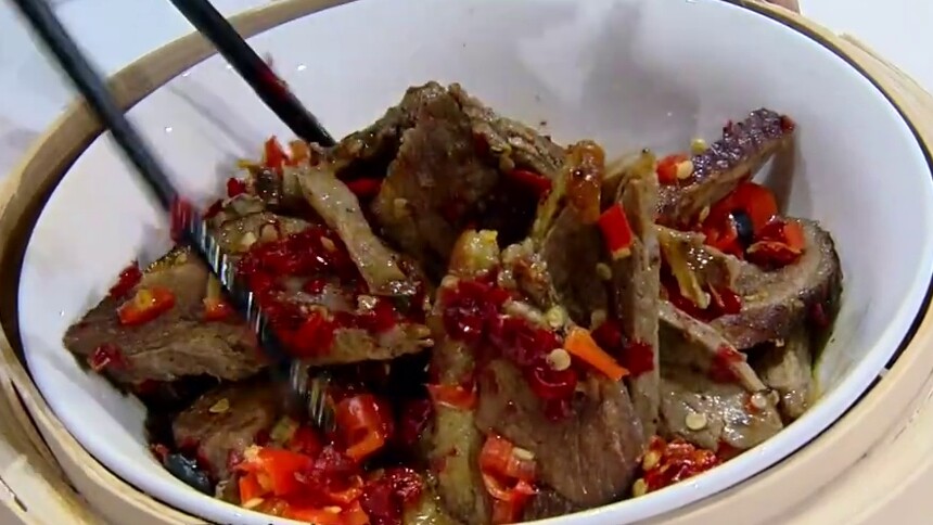 《天天向上》12月9日看点：中华美食地理蒸物篇 看视频都好吃到不敢相信！