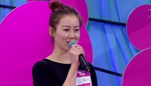 2016超级女声长沙唱区海选：0412号何彦圻《清风徐来》