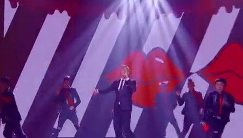 吉杰劲歌热舞模仿郭富城 直呼《对你爱不完》