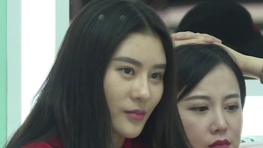 杨馥宇遭嘻芮调侃形似朱可儿 一秒黑脸陷迷之尴尬