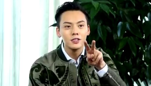 当手机变成人之后！陈伟霆脑洞大开要亲亲 田亮成补刀王