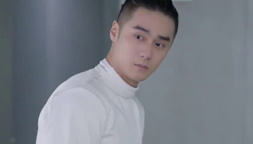 《进击吧闪电》第24集看点：冷子峰迎来劲敌杨海英