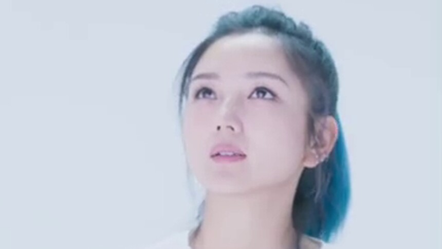 《小情书》MV 何洁深情演唱同名推广曲