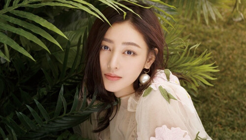 【悦己】张天爱 没有“偶像包袱”的明星