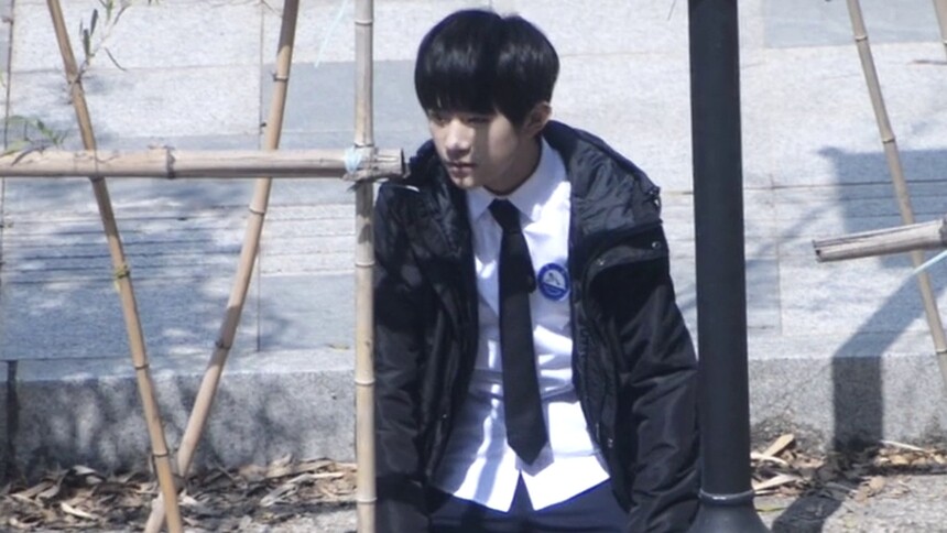 《超少年密码》TFBOYS易烊千玺路透合辑 初春宇宙无敌可爱的浩轩学长