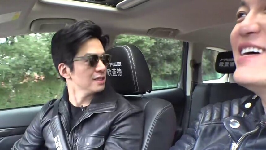 李健盛赞林忆莲大气沉稳 自称：活在童话里的男人