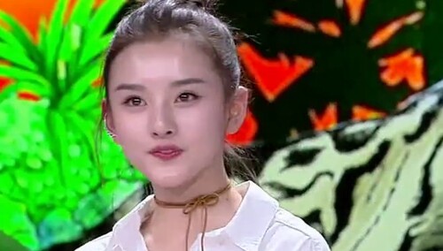 《花少3》周边社：赖雨濛宋祖儿增高鞋垫大论战