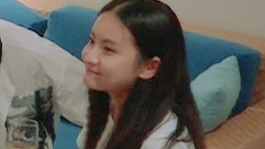 酒瓶塞变礼物 花少团集体帮赖雨濛庆生