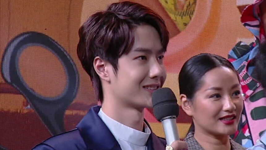 王一博cut：暖心一博为粉丝跳舞，被垫肩支配小表情超委屈
