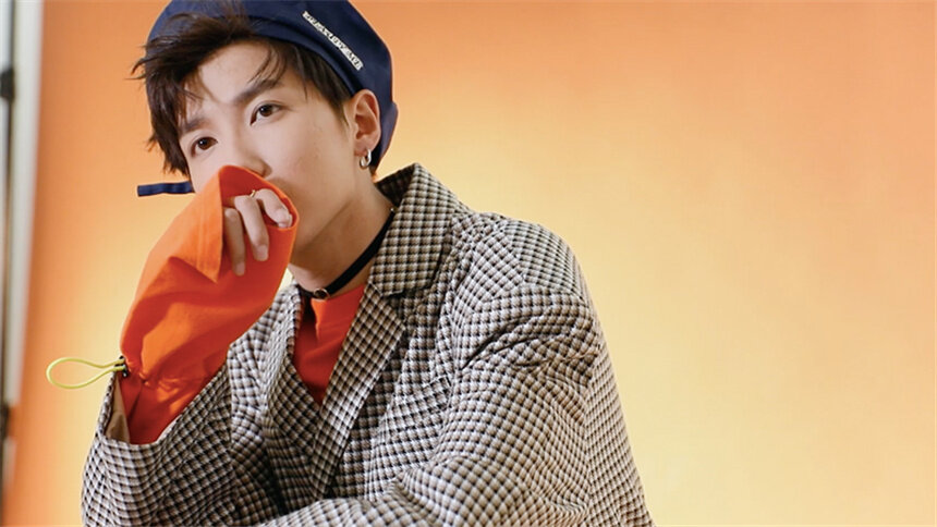 【蘑菇星法则】你们的恶魔少爷贾征宇来啦！这个宝藏男孩最喜欢的女生穿着原来是这个！