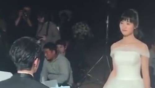 道明寺单膝跪地，向杉菜求婚了！