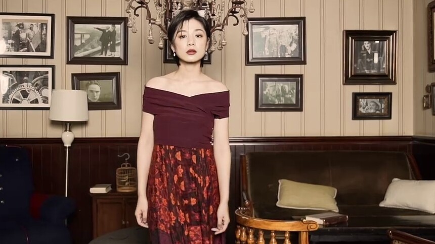 【大咖不怕问】优雅、霸气、从容…王真儿现场演绎《女子穿搭图鉴》！