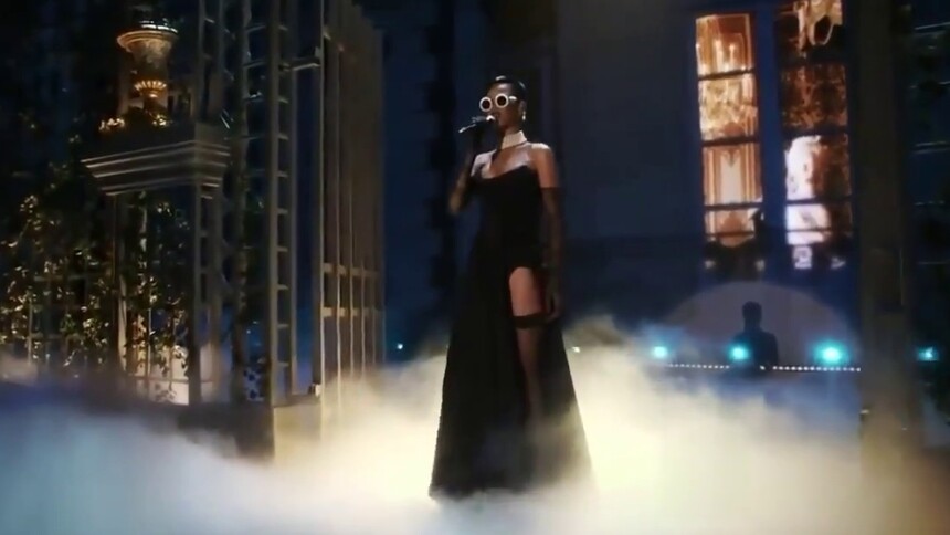 蕾哈娜Rihanna《Diamonds》