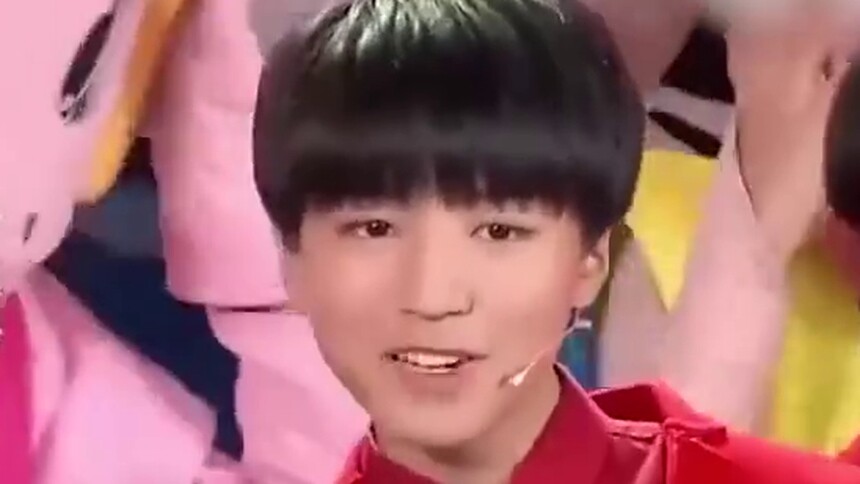 李易峰鹿晗杨洋陈伟霆张艺兴TFBOYS，春晚成流量盛宴？