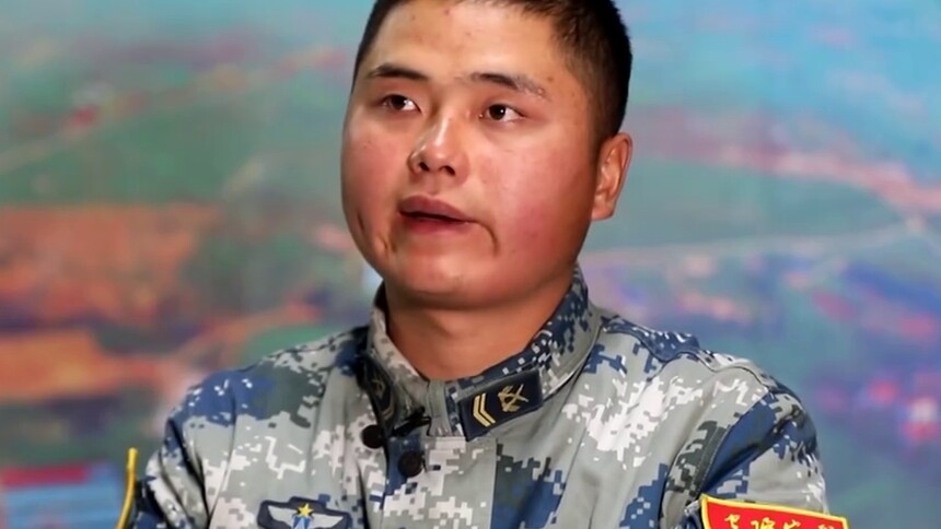 新闻当事人20180114期：出击 空降兵