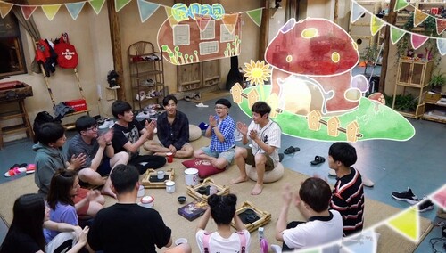 金龟子何炅重回聪明屋，遇上倒霉孩子刘宪华不惊喜反而想打人？！