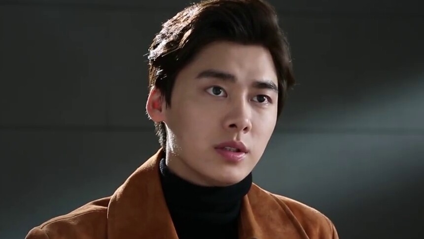 当新生代遇上老戏骨 李易峰张译柳云龙于和伟何冰角逐观众最喜爱男演员奖