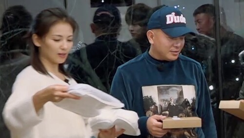 刘涛礼品店开张，王珂极力推销，没有中间商赚差价