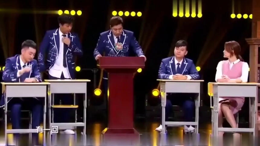 【爆笑生活小剧场】贾玲泰维考试作弊！没想到都抄的张小斐的！结果挨老师一顿训！