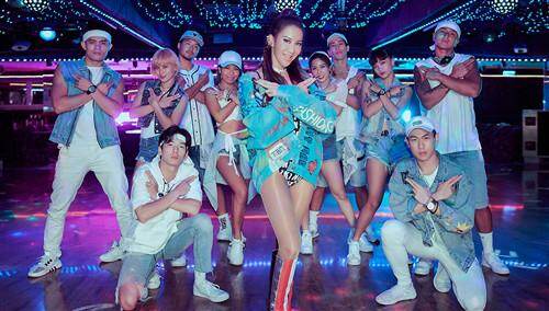 CoCo李玟《Fancy》MV