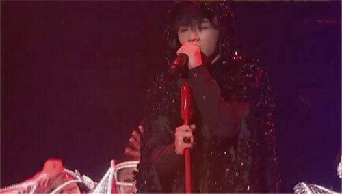 新闻当事人20140920期：华晨宇演唱会独家纪录片