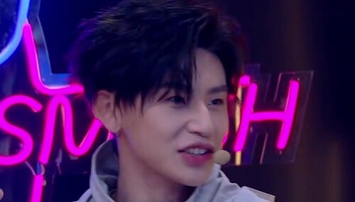 小鬼起皮疙瘩了！爸爸翻唱京剧版小鬼王琳凯新歌《别叫我达芬奇》