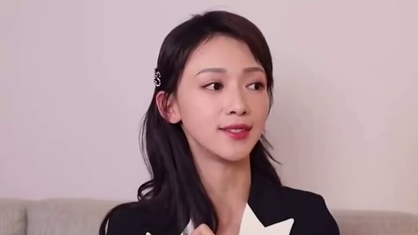 吴谨言采访 用两块钱硫磺皂洗澡