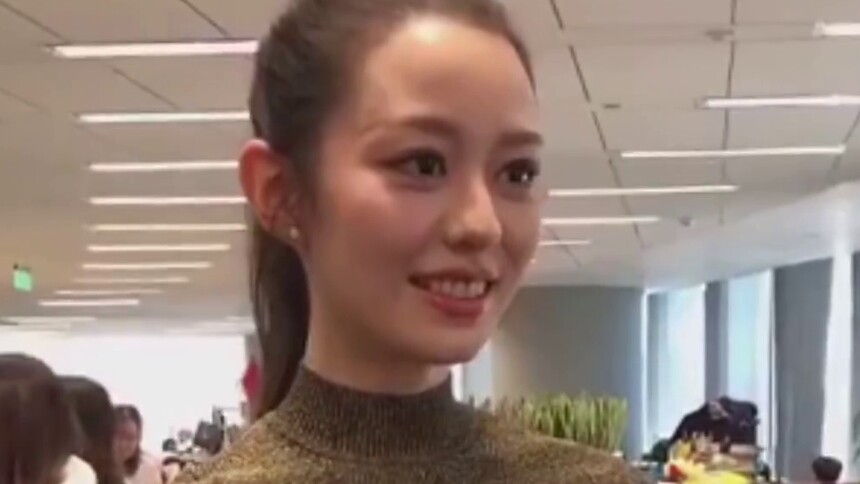 只有56厘米！郎朗老婆吉娜腰围曝光，雷佳音却无辜躺枪