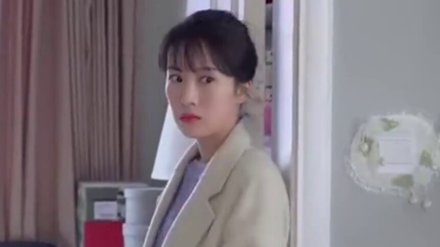 李念朱丽在《都挺好》中演技高级，不露痕迹的让你陪她哭陪她笑