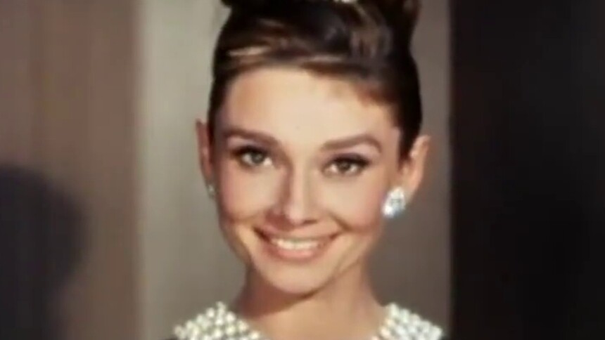 蒂凡尼的早餐中文预告 奥黛丽赫本经典之作