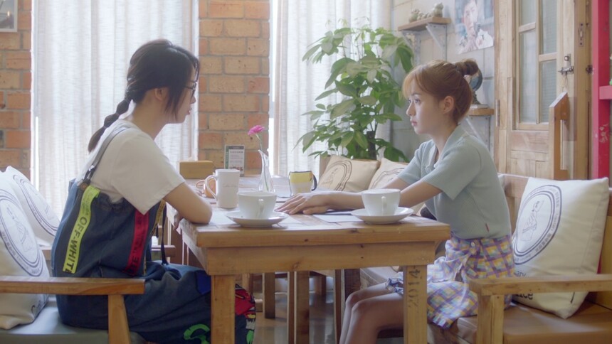《出线了，初恋》第11看点：母胎单身华西兮 暗恋孙修杰被闺蜜戳破