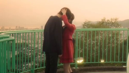 《邻座的怪同学》“恋爱赛高”口碑视频 甜蜜值高达130分 “柠檬精”都被齁甜了