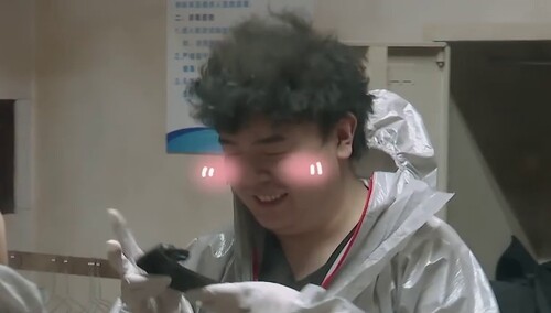 密逃大神版：狼王JY想低调但实力不允许 蒲草加入密逃夸夸群