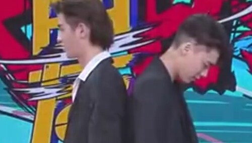 李喋喋的“绝命”三杀，“峰语”、翘臀、投篮三分杀