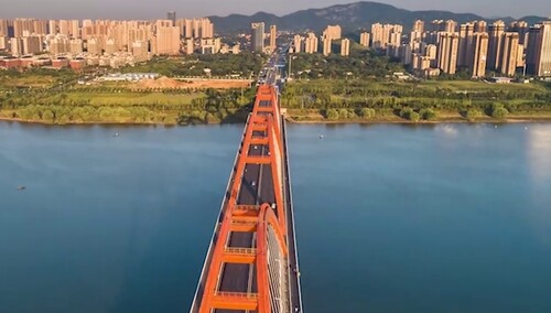 新中国成立70周年·飞阅湘江的桥丨长沙福元路大桥空中俯瞰【航拍：漓江鹰】