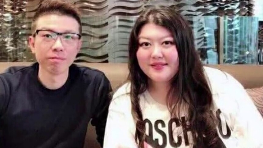原来向华强还有一个女儿，五官精致颜值超高，网友：太低调