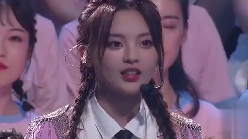 杨超越清唱CUT，杨超越对毛不易说：我特别喜欢你的歌