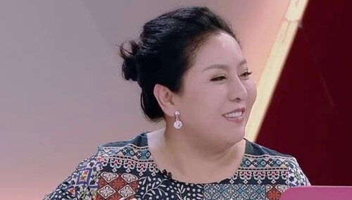小戚自尊心作祟不接受若风心意 向太为圆向华强梦想霸气买房