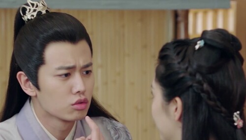 《锦衣之下》第29集看点：AWSL！陆八岁可爱炸了！整蛊谢圆圆切开黑
