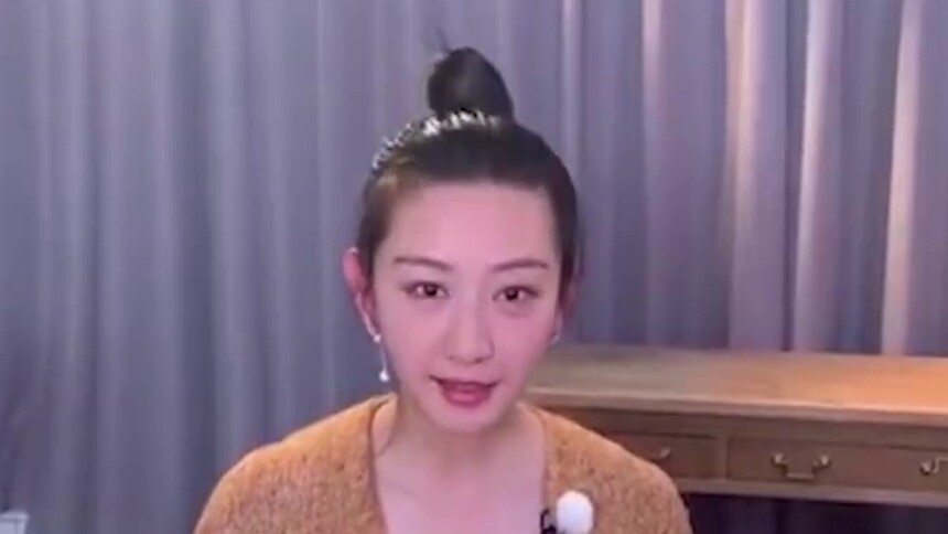 唐一菲——开年行善益起来