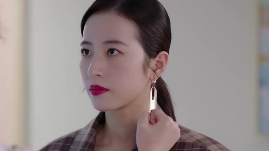 《从结婚开始恋爱》第6集看点：凌医生隐瞒已婚事实 小鹿总着急上火