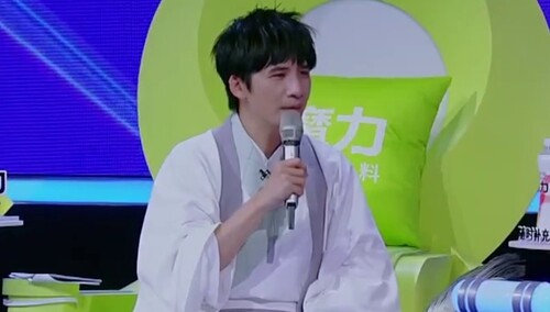 综艺打工人光临嗨唱舞台 大张伟竟说自己才是综艺顶流？