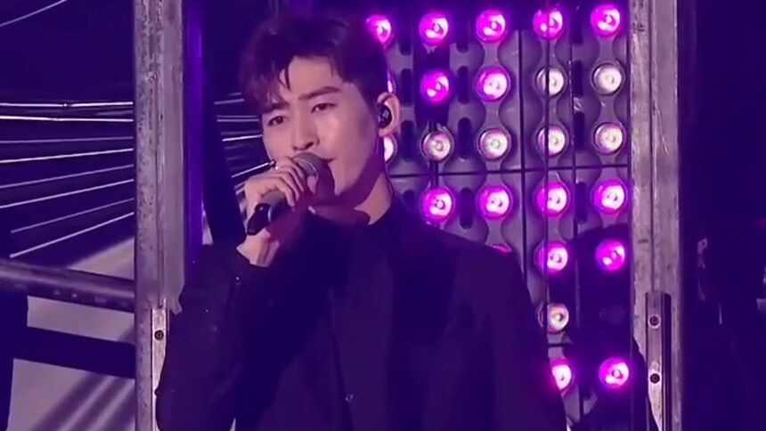 张翰沈月《房间 》LIVE