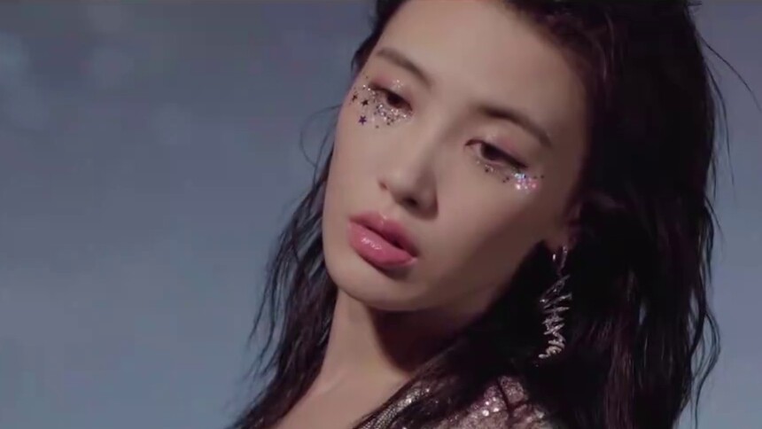 【VOGUEMe】《如初之光》戴萌：我希望自己能够成为反光体